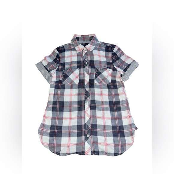 NWOT Tommy Hilfiger Women’s Plaid Button up Shirt - Picture 1 of 11